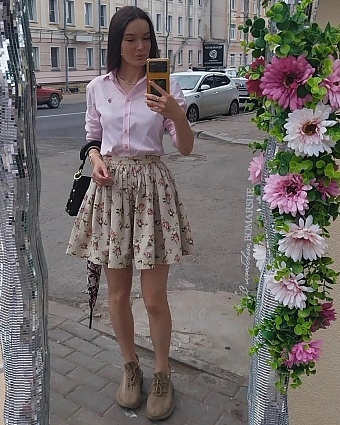 Юбка из полульна "Розовые бутоны роз"
