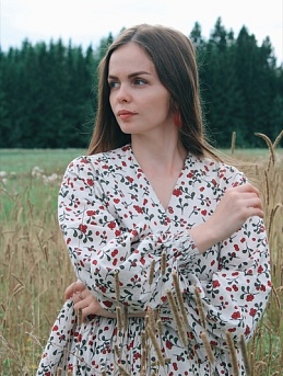 Блузка из полульна