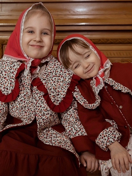 Платки из муслина и стеганые жакеты из импортного хлопка