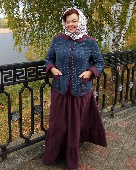 Жакет из плательного хлопка и юбка из пестряди