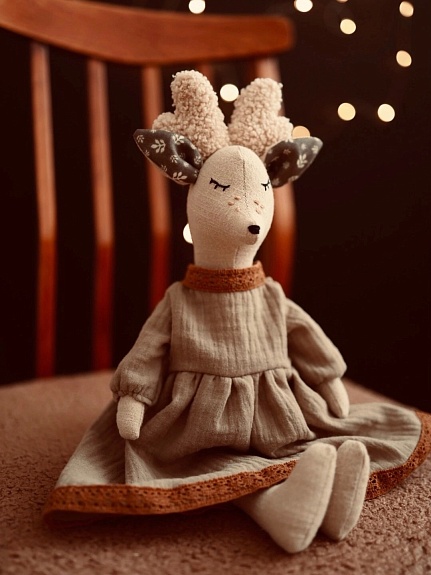 Новогодняя игрушка Олененка из муслина