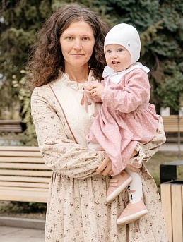 Платье из теплого хлопка "Нежные бутончики"
