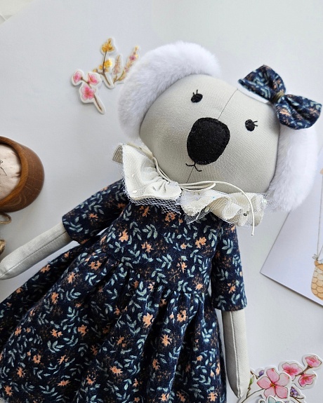 Платье для интерьерной игрушки "Коала" из теплого хлопка и подкладом из фактурного хлопка