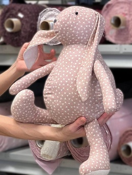 Интерьерная игрушка Заюшка с выкройкой*