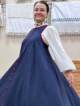 Народный сарафан из крапивы